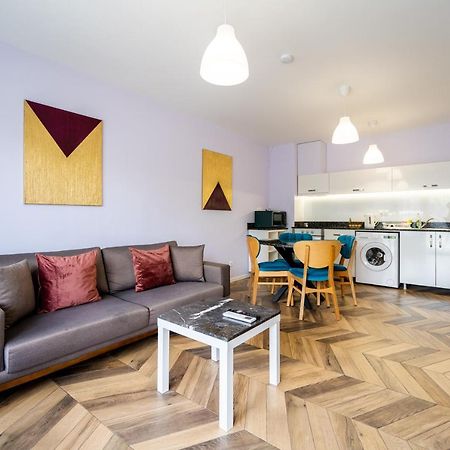 Sunny Apartment In Studentski Grad, Behind Unss Sofia Exterior foto