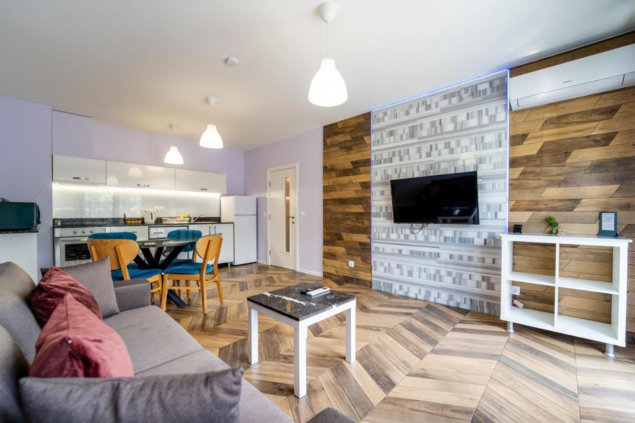 Sunny Apartment In Studentski Grad, Behind Unss Sofia Exterior foto