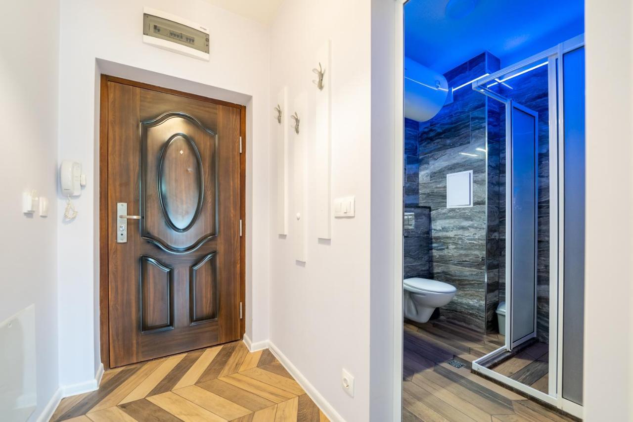 Sunny Apartment In Studentski Grad, Behind Unss Sofia Exterior foto